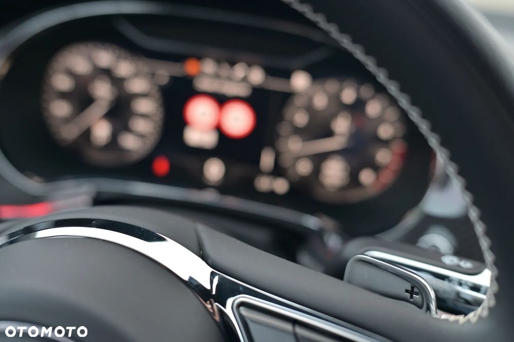 Bentley Continental GT - 38