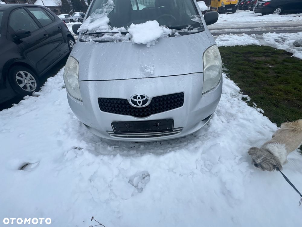 Toyota Yaris 1.4 D-4D Prestige - 12