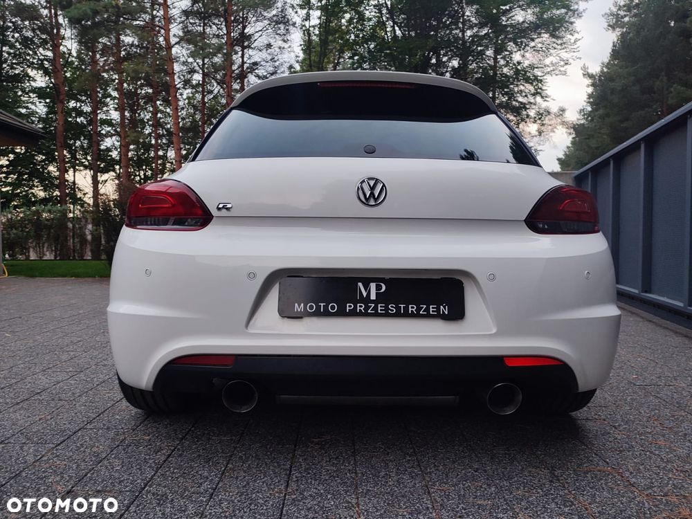 Volkswagen Scirocco 2.0 TSI - 2