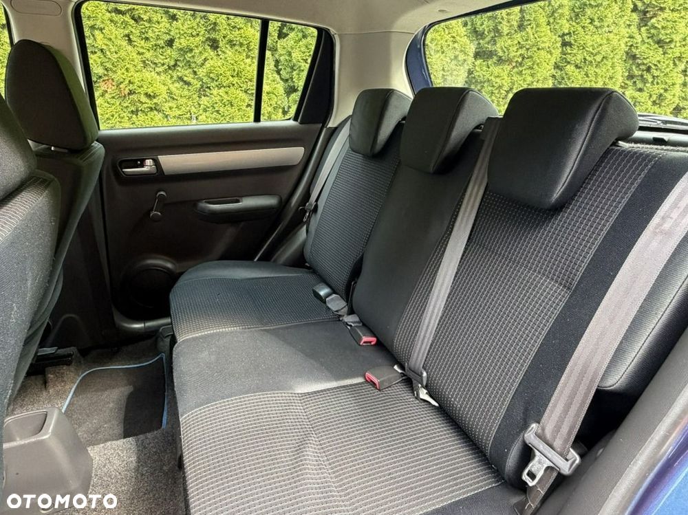 Suzuki Swift - 16