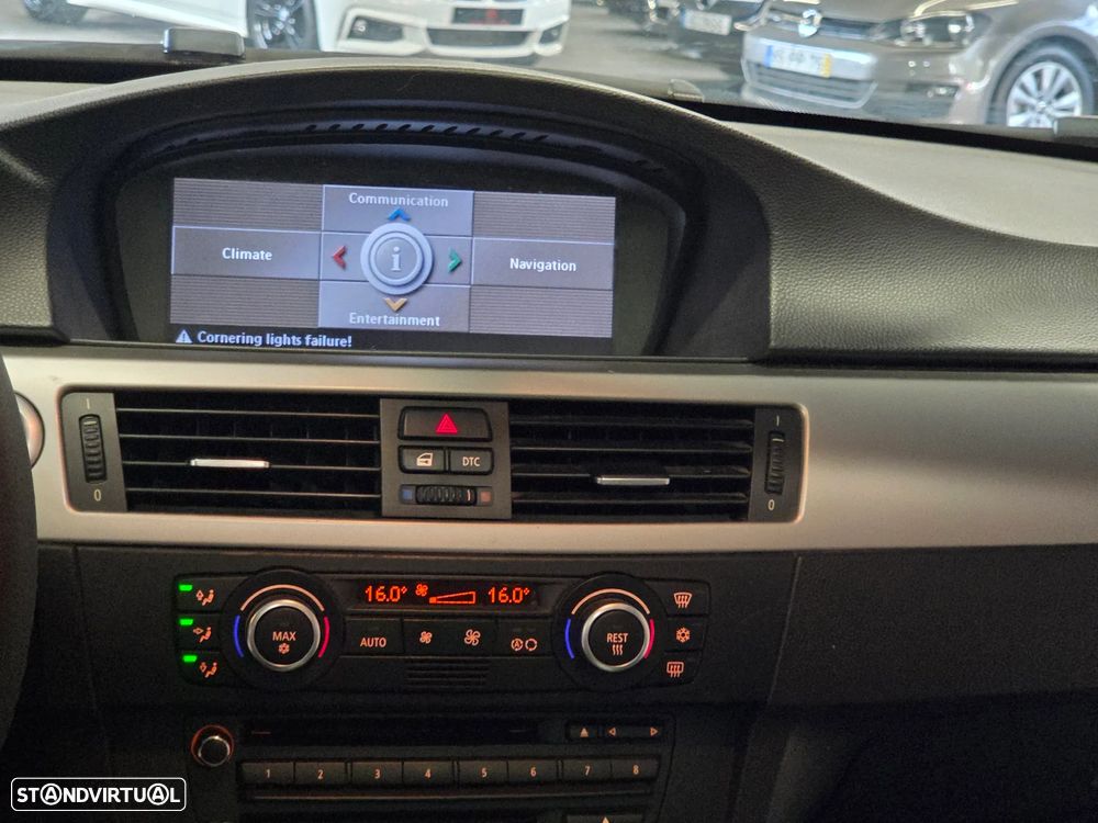 BMW 320 d Navigation - 25