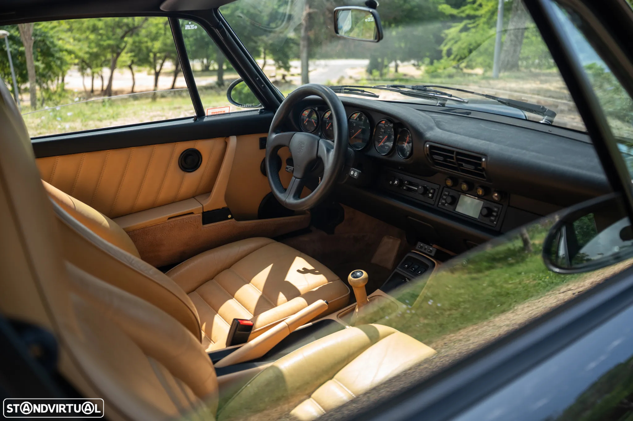 Porsche 911 (964) Coupé 3.6 Carrera 2 - 35