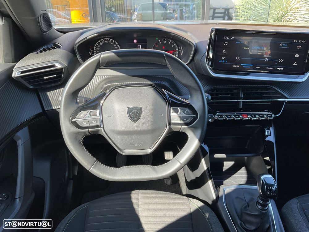 Peugeot 2008 1.2 PureTech Active Pack - 26