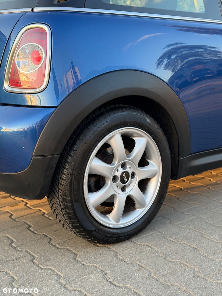 MINI ONE Standard - 8