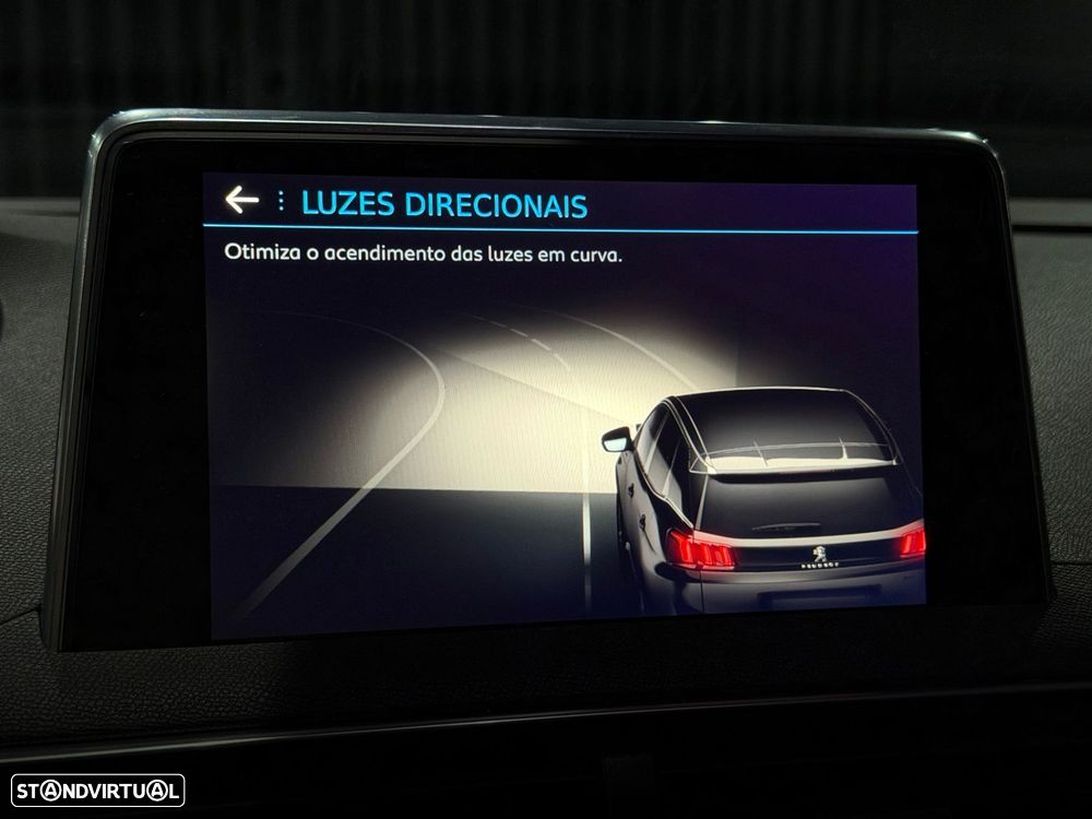 Peugeot 3008 1.6 BlueHDi Allure EAT6 - 29