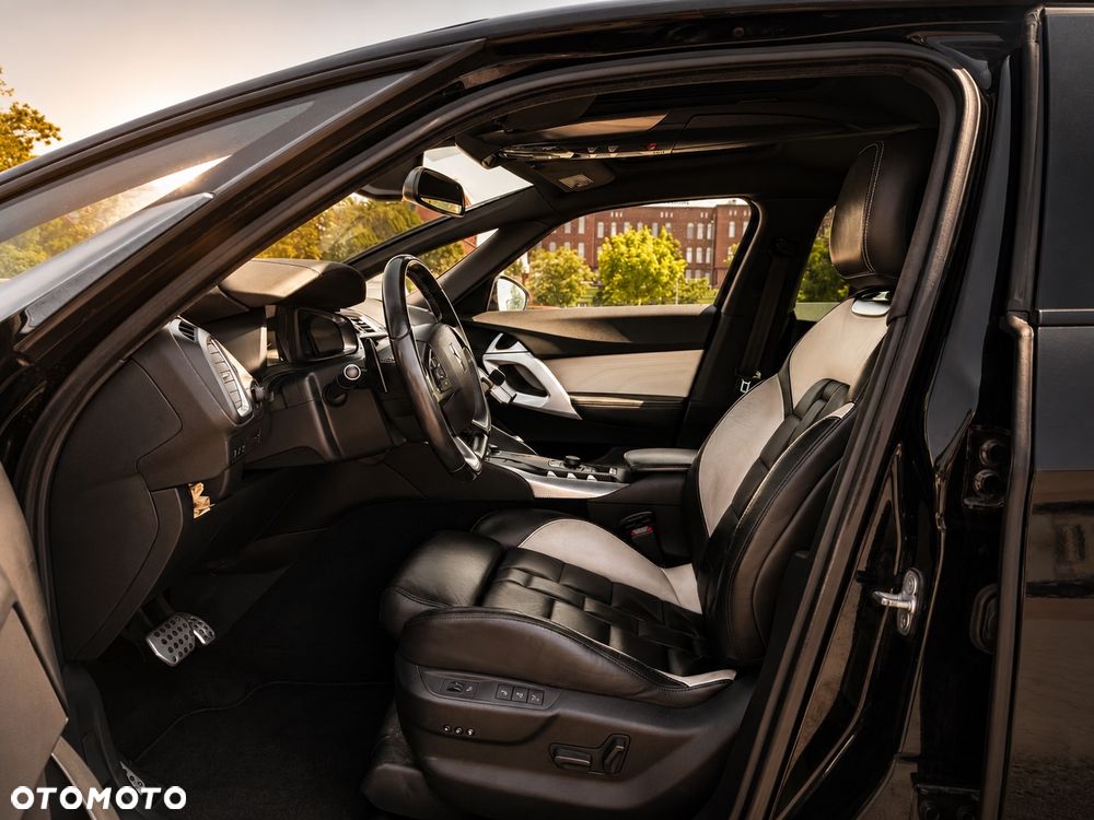 Citroën DS5 2.0 HDi Hybrid4 SportChic MCP - 13