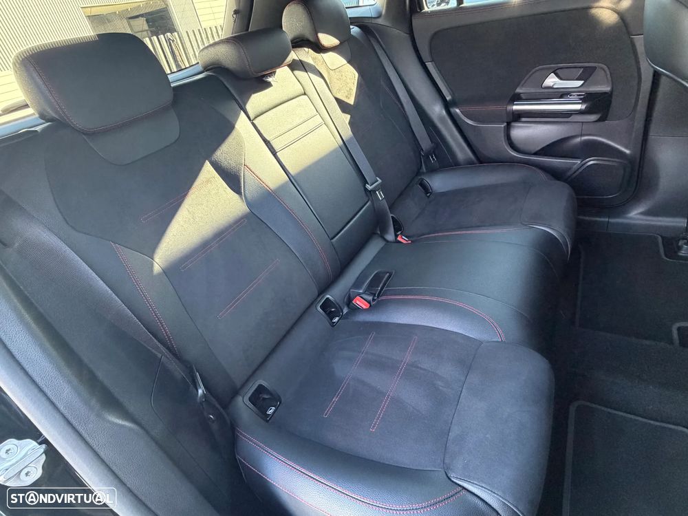 Mercedes-Benz EQA 300 4Matic - 17