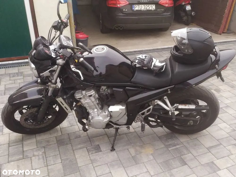 Suzuki Bandit - 3