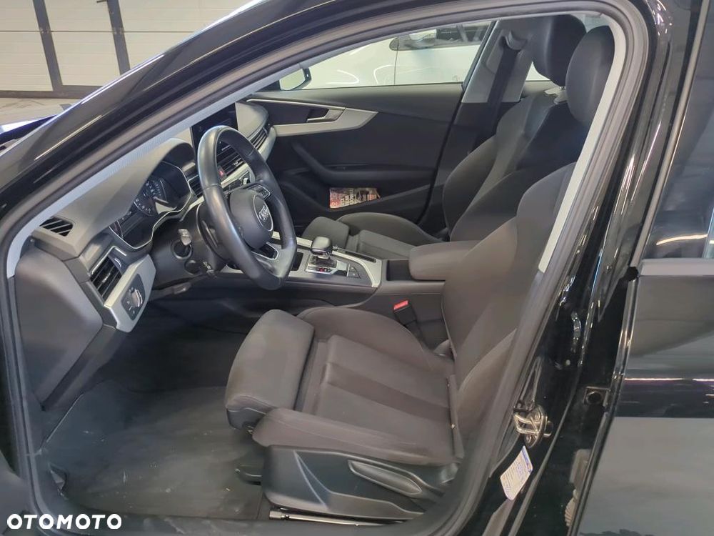 Audi A4 Limousine 35 TDI mHEV Advanced S tronic - 8