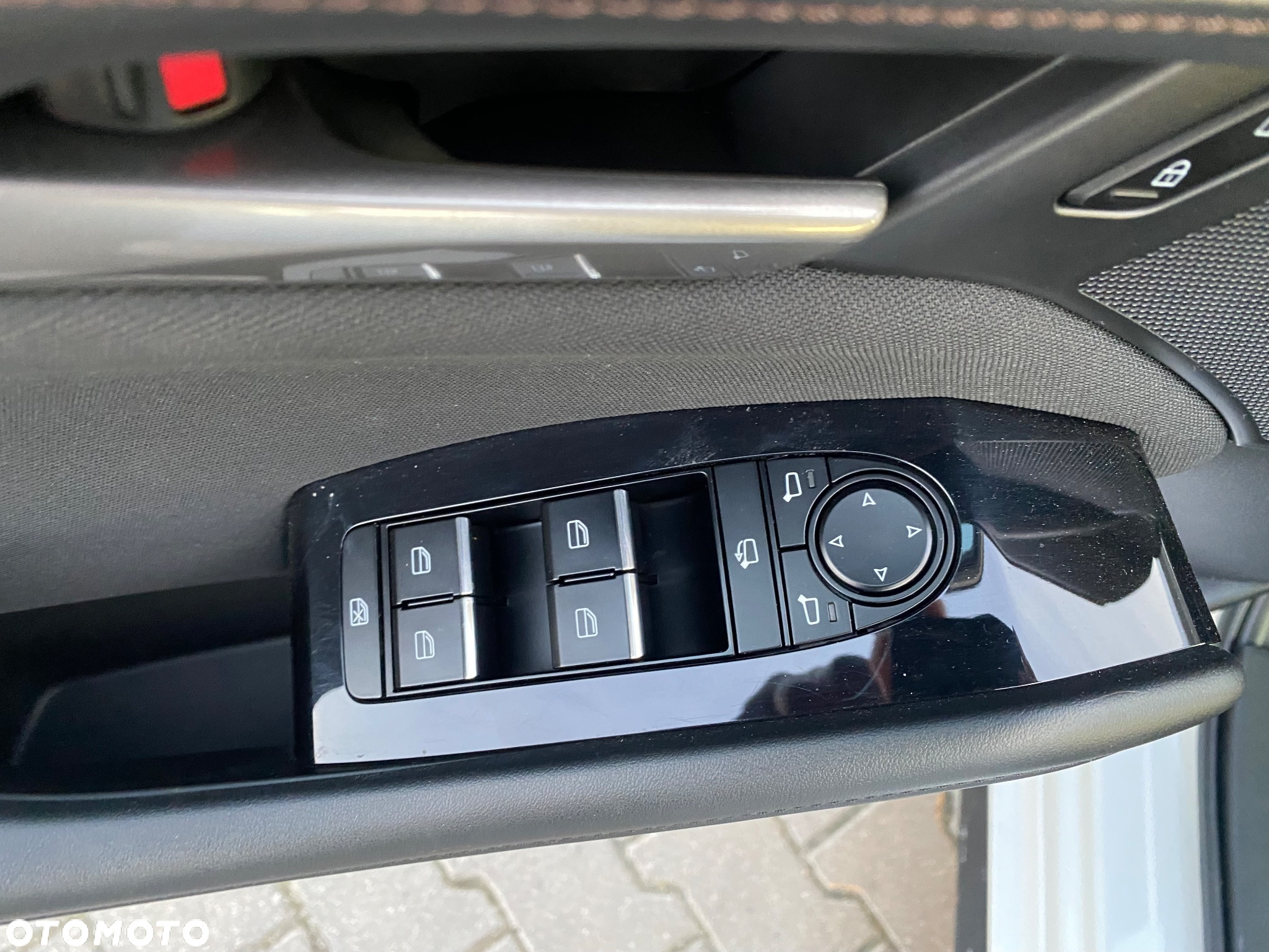 Mazda 3 e-SKYACTIV-G 122 M HYBRID PRIME-LINE - 17