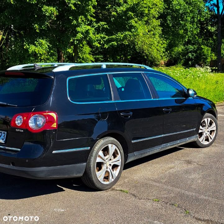 Volkswagen Passat 2.0 TDI Highline - 2