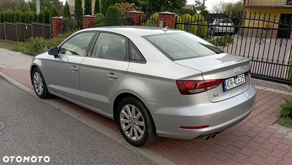 Audi A3 2.0 TDI (clean diesel) Attraction - 8