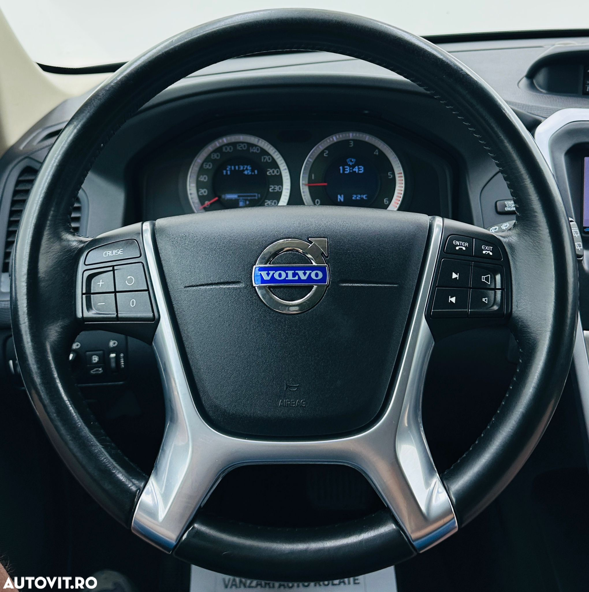 Volvo XC 60 - 37