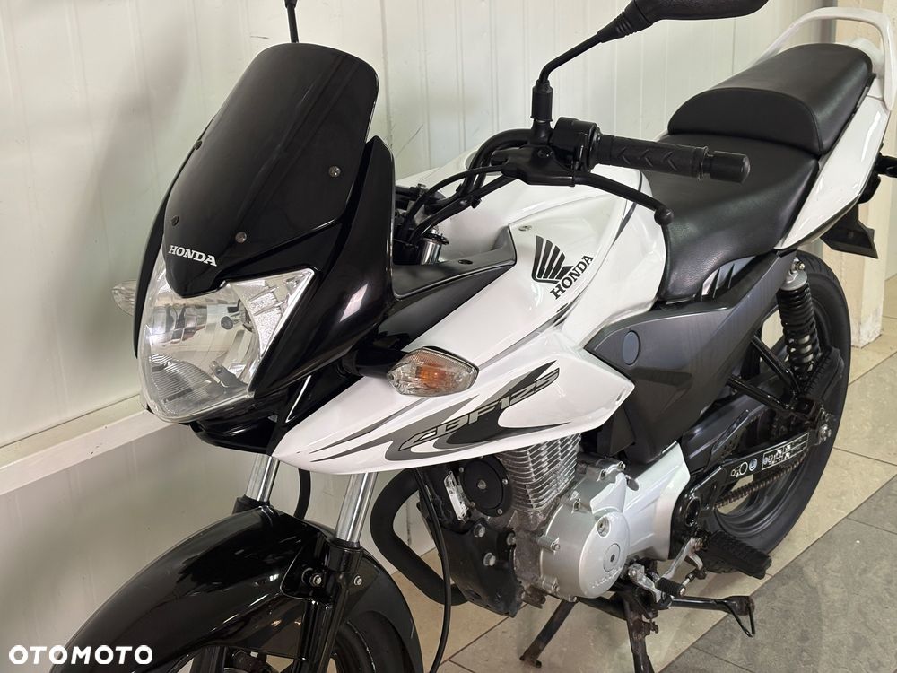 Honda CBF - 8