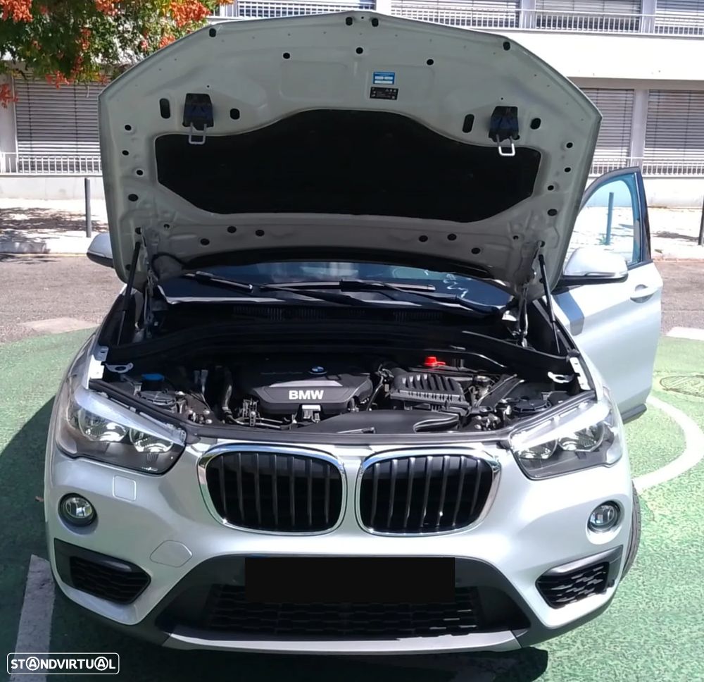 BMW X1 18 d sDrive - 8