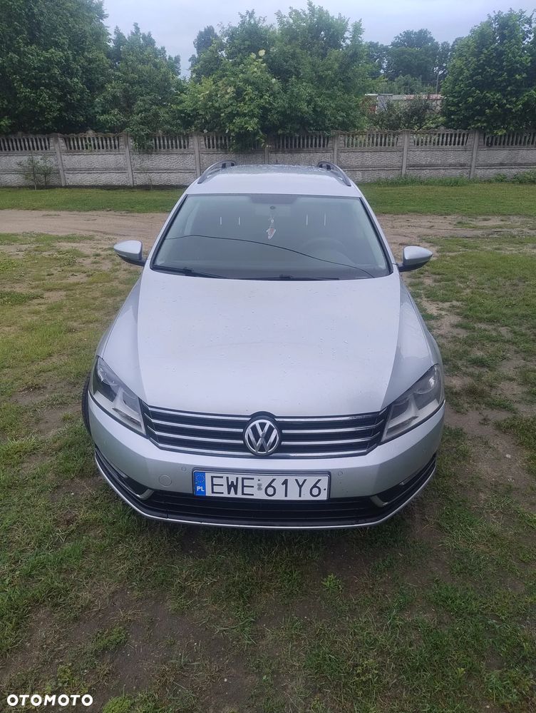Volkswagen Passat 2.0 TDI Comfortline DSG - 3