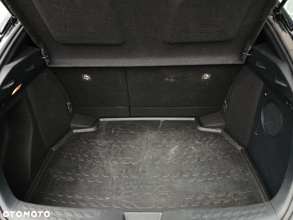 Toyota C-HR 1.8 Hybrid Prestige - 38