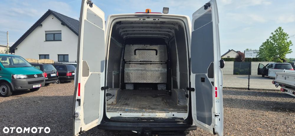 Volkswagen Crafter - 14
