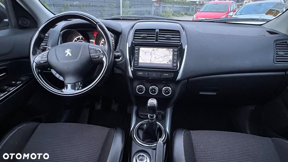 Peugeot 4008 - 27