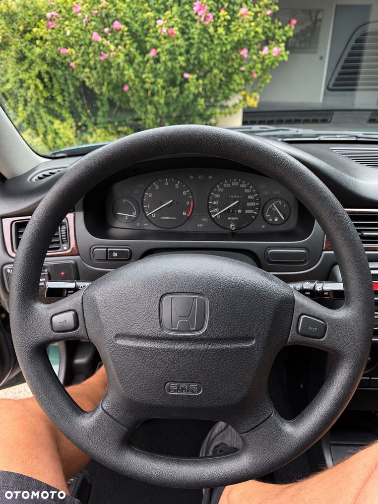 Honda Civic 1.4i S - 26