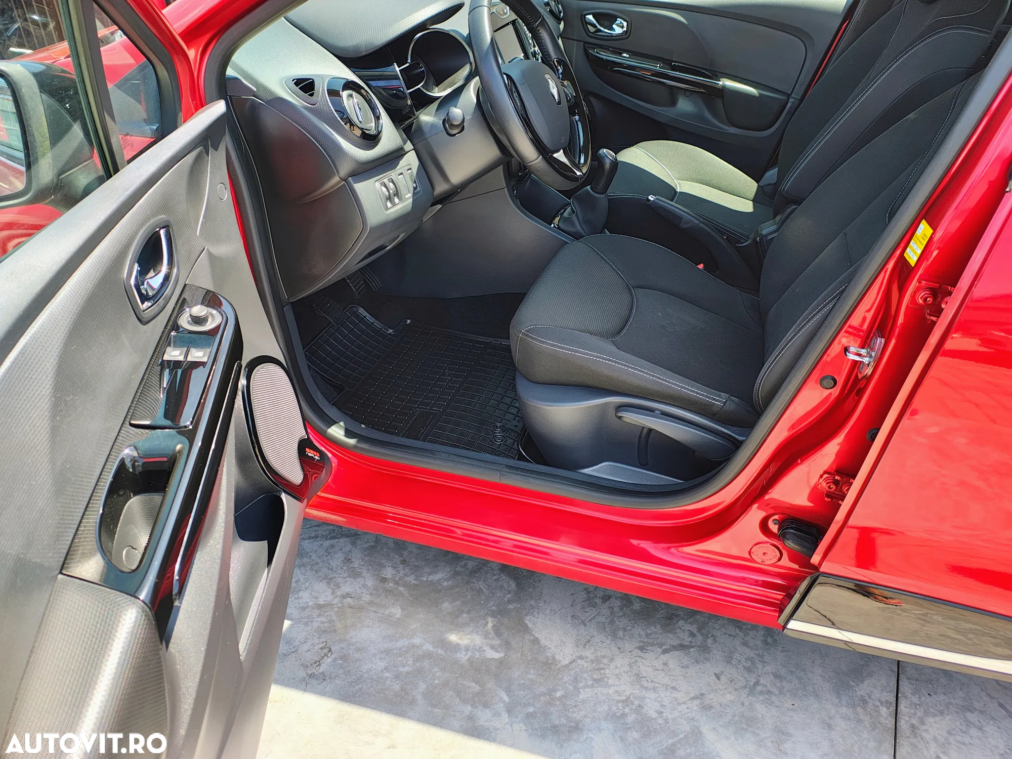 Renault Clio Energy dCi 90 Start & Stop Luxe - 30