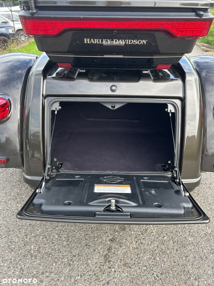 Harley-Davidson Tri Glide - 8