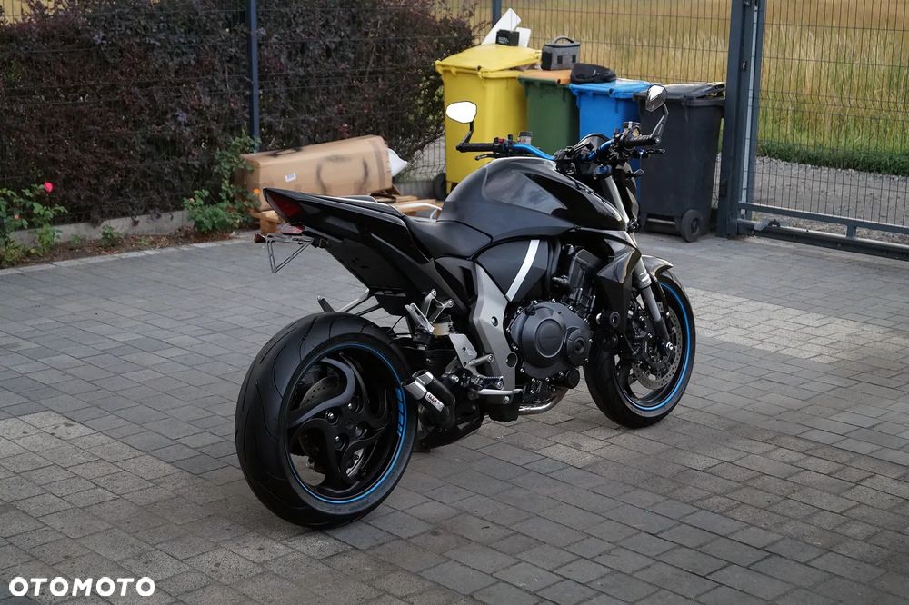Honda CB - 11