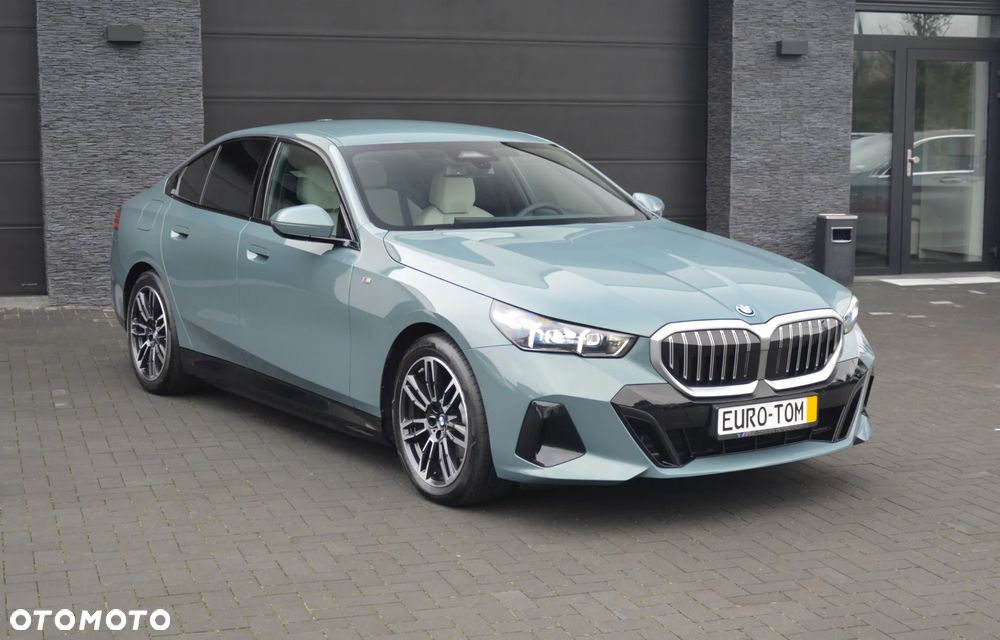 BMW Seria 5 530e - 10