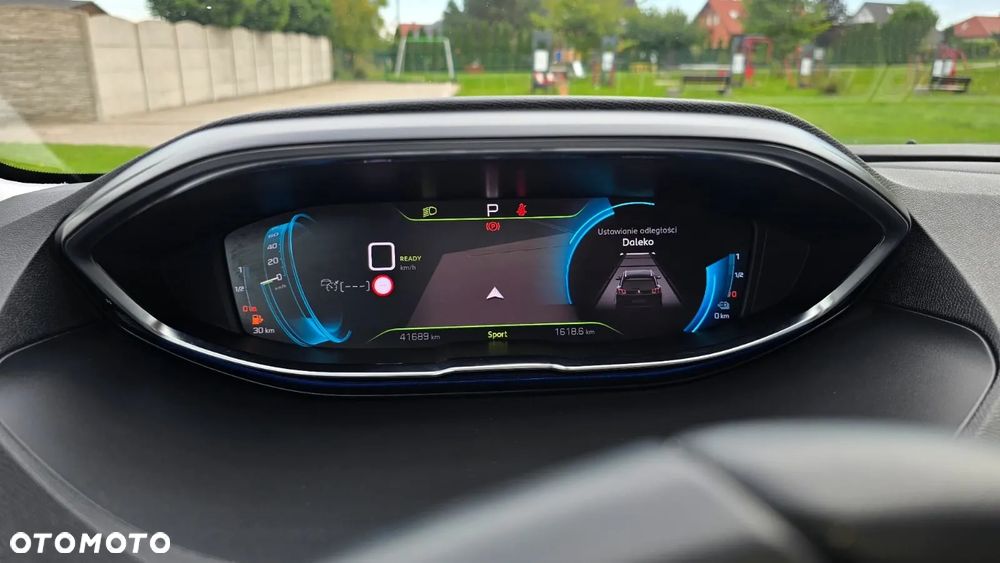 Peugeot 3008 1.6 PureTech Hybrid PHEV Allure Pack S&S EAT8 - 13