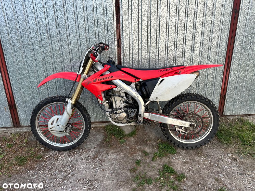 Honda CRF - 1
