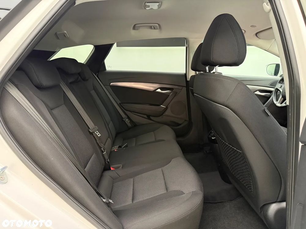 Hyundai i40 Kombi 1.7 CRDi Premium - 15