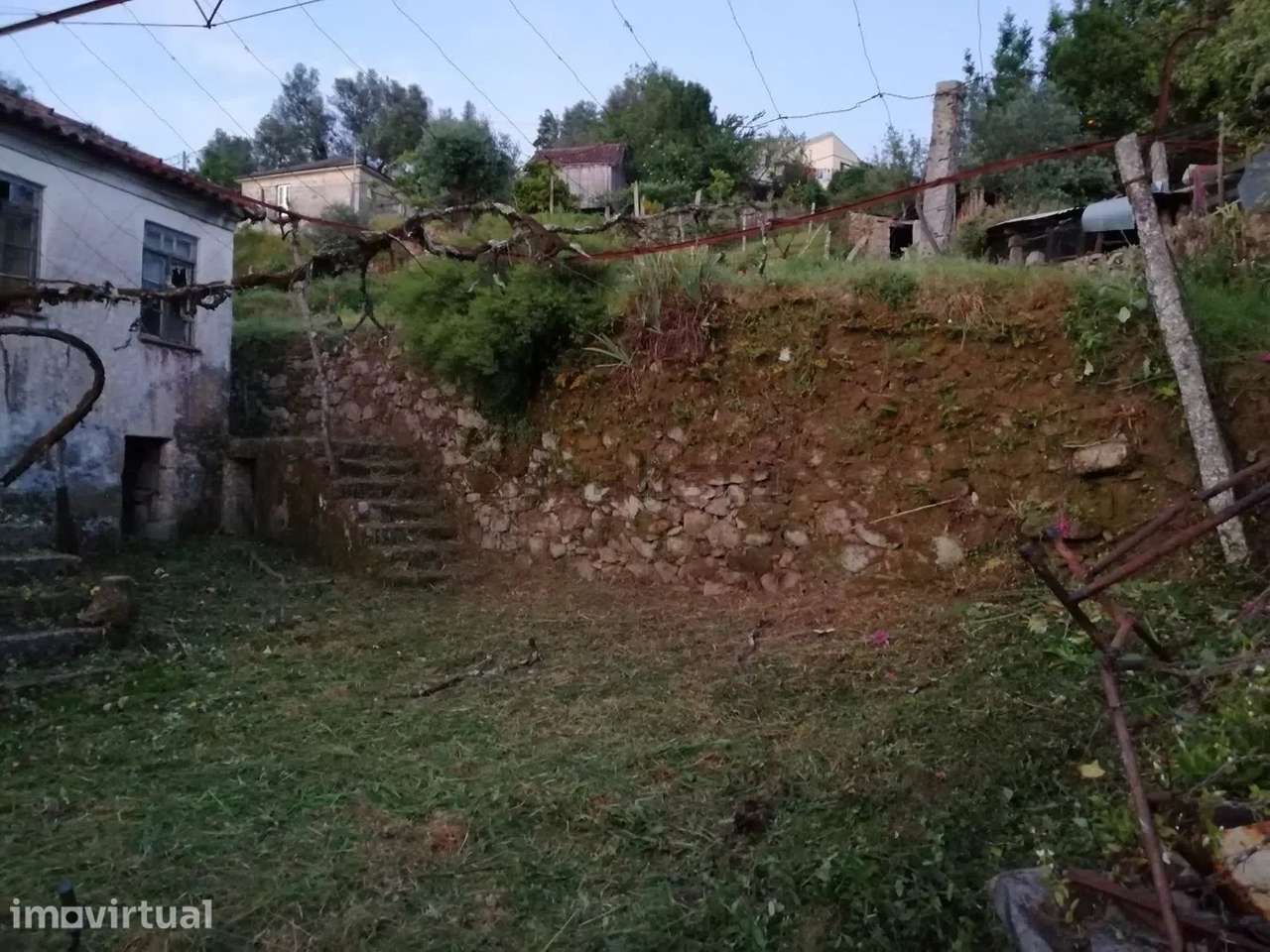 Moradia T2 em Pedra para Restauro com Terreno e Projeto Turístico Apro - Grande imagem: 4/13