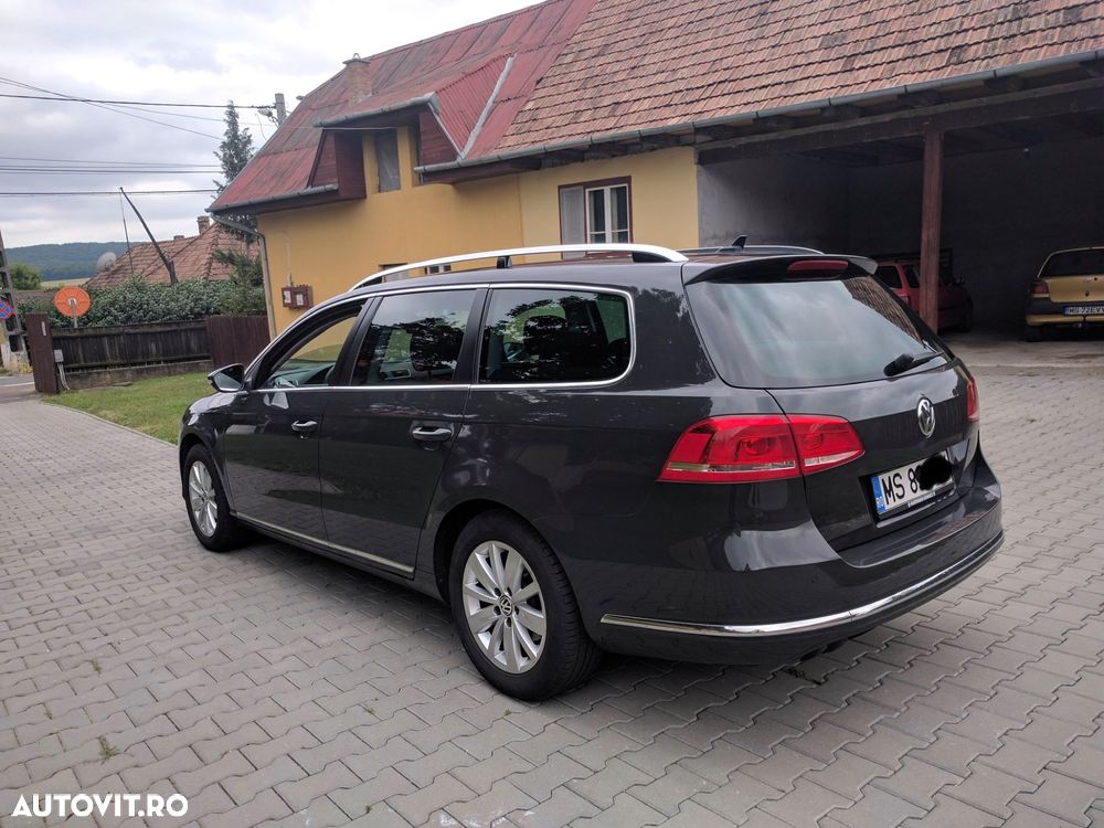 Volkswagen Passat 2.0 TDI BlueMotion Technology Comfortline - 5