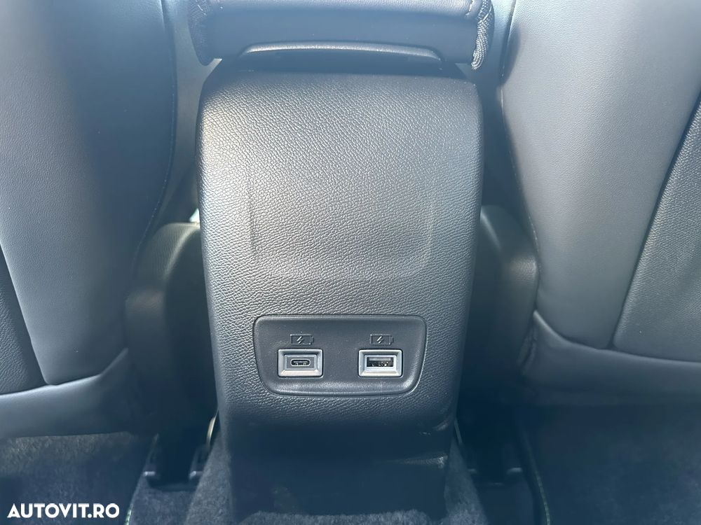 Peugeot 2008 1.2 PureTech EAT8 STT GT Pack - 18