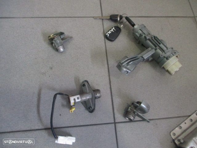 Centralina 3910926740    911102D000    HYUNDAI ELANTRA 2000 1.6 I Kefico - 4