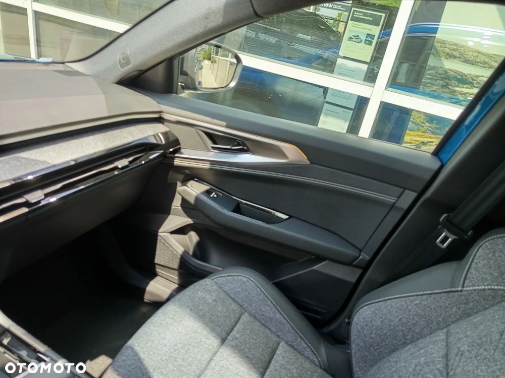 Renault Austral 1.3 TCe mHEV Techno - 13