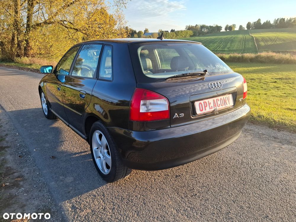 Audi A3 Sportback - 3