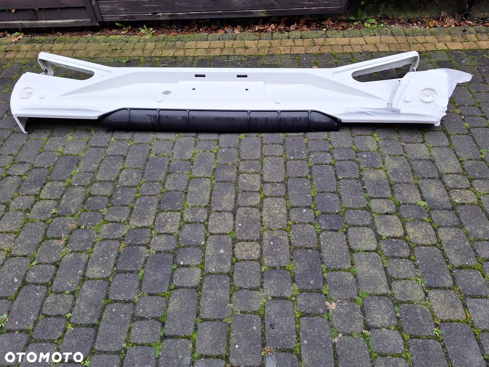 KAMPER CHAUSSON CHALLENGER ZDERZAK TYŁ TYLNY - 11