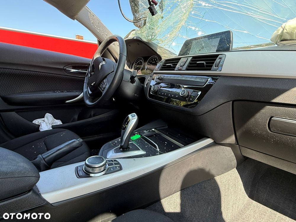 BMW Seria 1 118i GPF Sport Line - 18