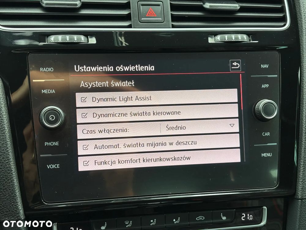 Volkswagen Golf GTI (BlueMotion Technology) DSG - 16