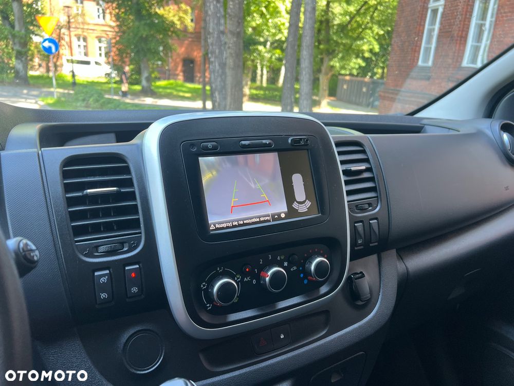 Renault Trafic Combi Life - 13