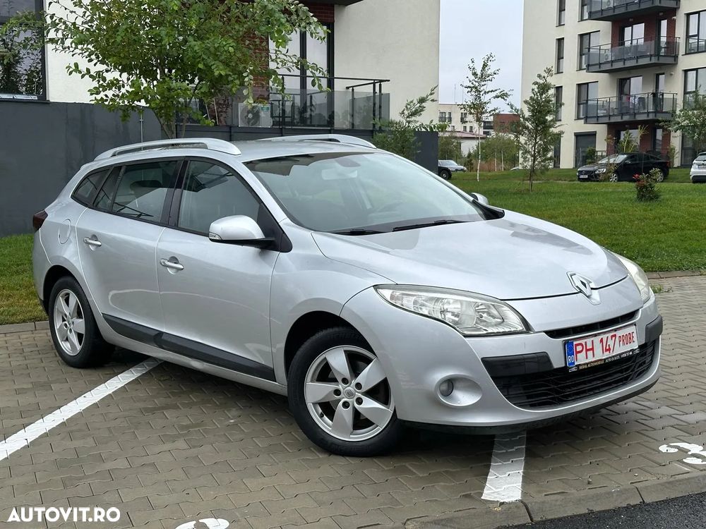 Renault Megane 1.6 16V 110 Dynamique - 3