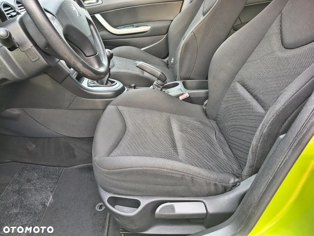 Peugeot 308 1.4 Trendy - 24