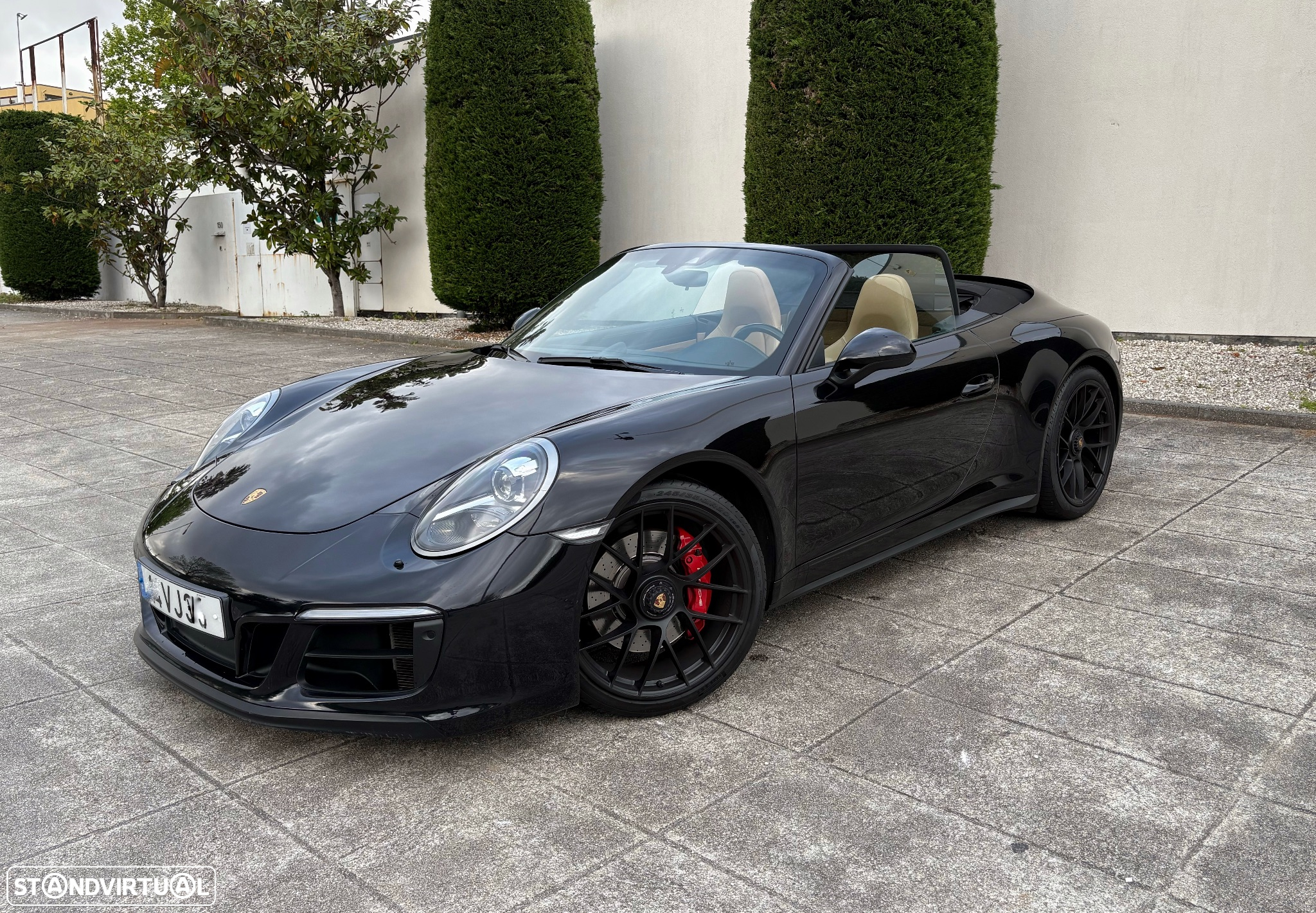 Porsche 911 (991) Carrera GTS PDK - 31