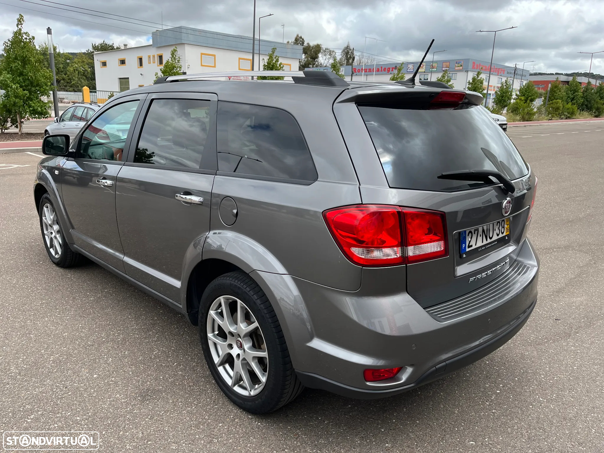 Fiat Freemont 2.0 M-Jet Urban - 3