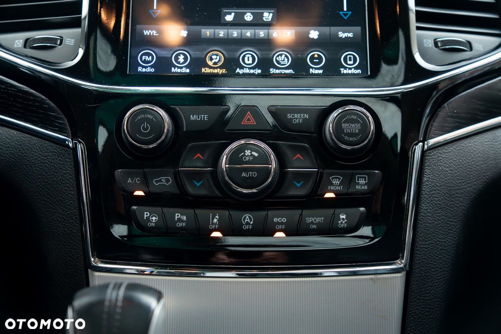 Jeep Grand Cherokee 3.6 V6 Summit - 22