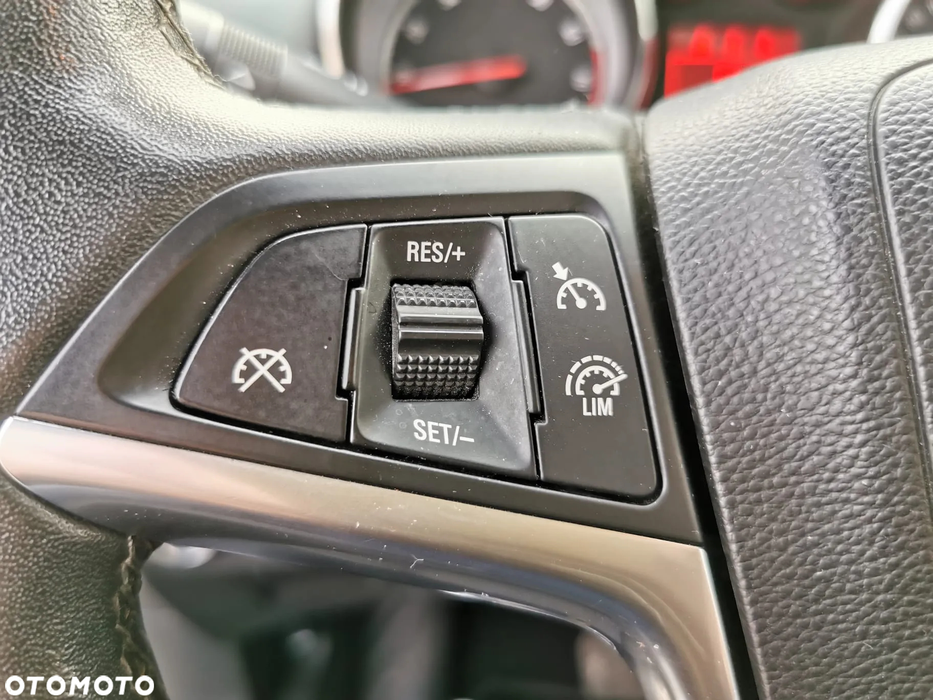 Opel Zafira 1.6 T SIDI Cosmo - 12