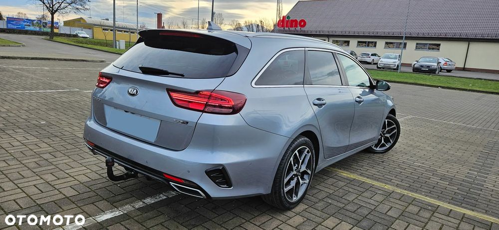 Kia Ceed 1.6 CRDi DCT GT Line - 4