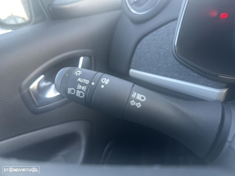Renault Zoe (c/ Bateria) EV50 110hp Evolution - 22