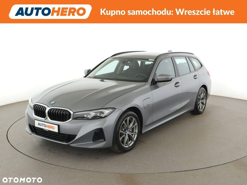 BMW Seria 3 330e PHEV - 2